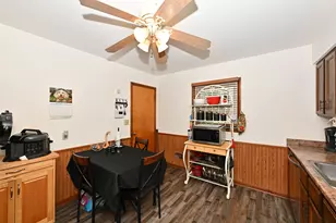 7722 W Kathryn Ave, Milwaukee, WI 53218 - Photo 10