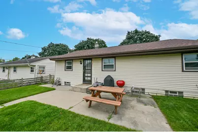 7722 W Kathryn Ave, Milwaukee, WI 53218 - Photo 26