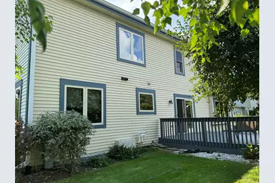 680  River Meadow Dr, Hartland, WI 53029 - Photo 8