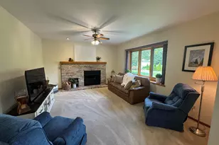680 River Meadow Dr, Hartland, WI 53029 - Photo 24