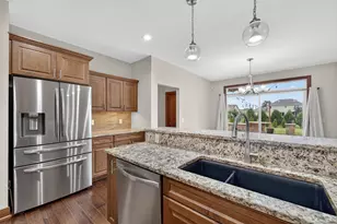 5227 Kings Way, Racine, WI 53403 - Photo 10