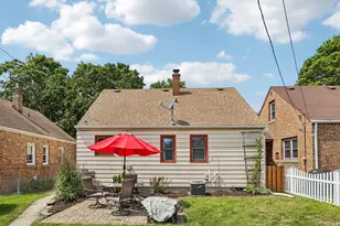 3206 S Griffin Ave, Milwaukee, WI 53207 - Photo 30