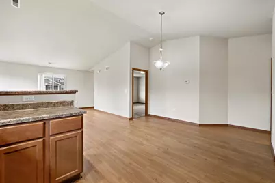2820  21st St #9, Kenosha, WI 53140 - Photo 12