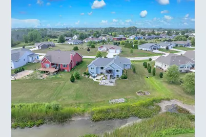 5019  Wild Meadows Dr, Sheboygan, WI 53083 - Photo 34