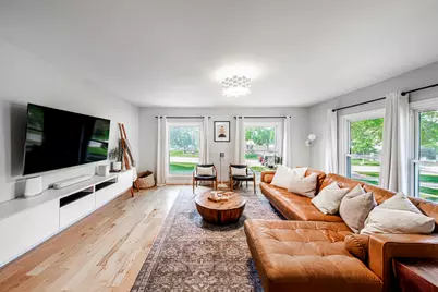 10445 W Concordia Ave, Wauwatosa, WI 53222 - Photo 6