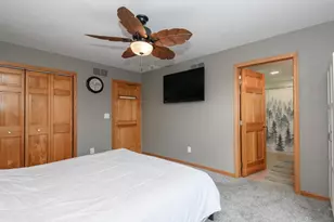 1497 Sunnyridge Rd, Pewaukee, WI 53072 - Photo 18