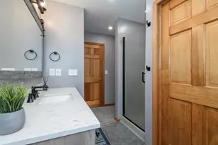1497 Sunnyridge Rd, Pewaukee, WI 53072 - Photo 14