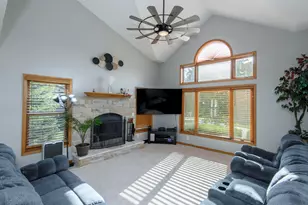1497 Sunnyridge Rd, Pewaukee, WI 53072 - Photo 2