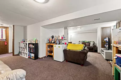 831 S 110th St, West Allis, WI 53214 - Photo 14