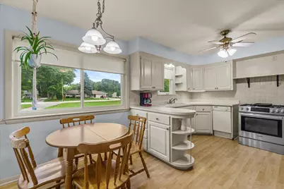 10205 W Grange Ave, Hales Corners, WI 53130 - Photo 8