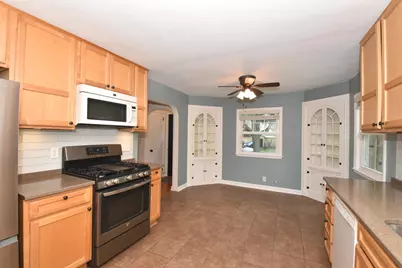 508 N 67th St, Wauwatosa, WI 53213 - Photo 10