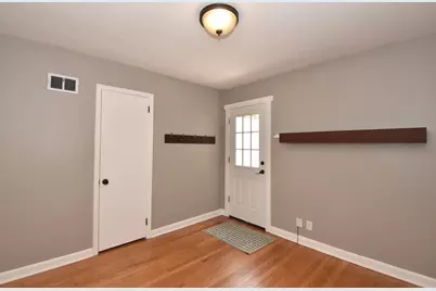 508 N 67th St, Wauwatosa, WI 53213 - Photo 16