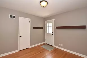 508 N 67th St, Wauwatosa, WI 53213 - Photo 16