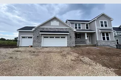 250  Bayberry Ln, Grafton, WI 53024 - Photo 1