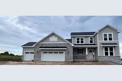 250  Bayberry Ln, Grafton, WI 53024 - Photo 2