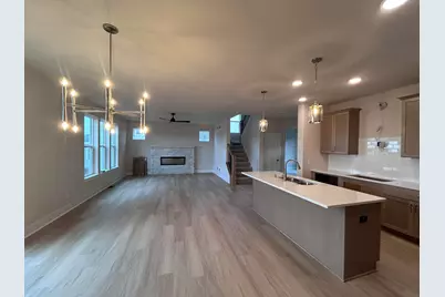 250  Bayberry Ln, Grafton, WI 53024 - Photo 6