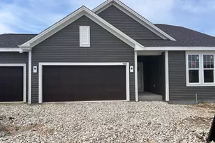 9589 S Sophia Ct, Franklin, WI 53132 - Photo 2
