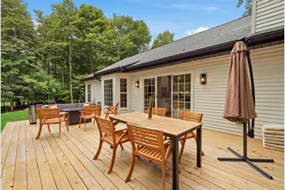 9883 S 35th St, Franklin, WI 53132 - Photo 40