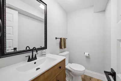 9883 S 35th St, Franklin, WI 53132 - Photo 30