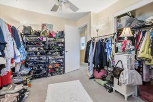 11145 N Riverland Ct, Mequon, WI 53092 - Photo 36
