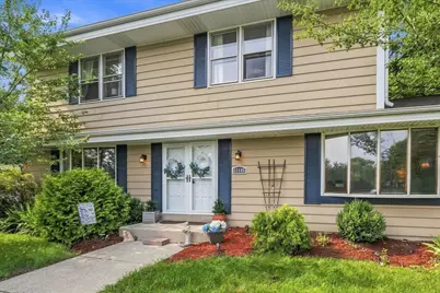 11145 N Riverland Ct, Mequon, WI 53092 - Photo 38