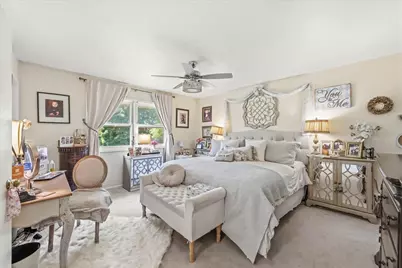 11145 N Riverland Ct, Mequon, WI 53092 - Photo 20
