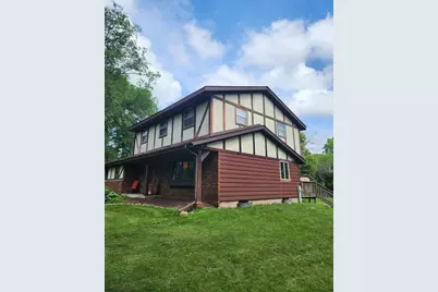 W305N5690 N Stevens Rd, Merton, WI 53029 - Photo 2