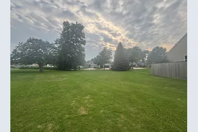 4369 S 49th St, Greenfield, WI 53220 - Photo 28