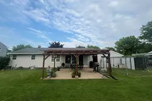 4369 S 49th St, Greenfield, WI 53220 - Photo 18