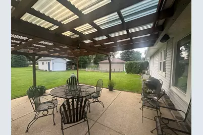 4369 S 49th St, Greenfield, WI 53220 - Photo 30