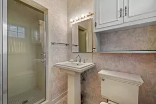 239 Old Pine Cir, Racine, WI 53402 - Photo 24