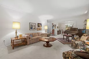 239 Old Pine Cir, Racine, WI 53402 - Photo 58