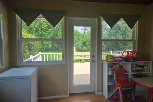 N71W13776 Nicolet Ct, Menomonee Falls, WI 53051 - Photo 10
