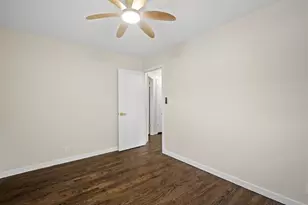 8034 W Tesch Ave, Milwaukee, WI 53220 - Photo 6