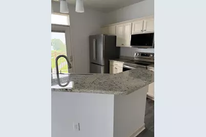 4110 S Lake Dr #347, Saint Francis, WI 53235 - Photo 6