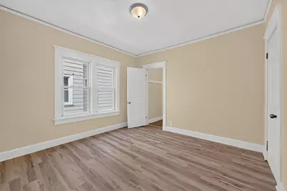 2867 N 40th St, Milwaukee, WI 53210 - Photo 12