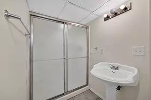 2867 N 40th St, Milwaukee, WI 53210 - Photo 26
