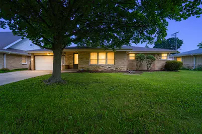 10216 W Burleigh St, Wauwatosa, WI 53222 - Photo 2