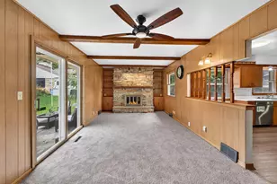 10216 W Burleigh St, Wauwatosa, WI 53222 - Photo 10