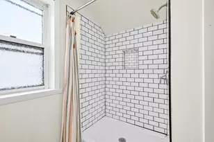 2329 N 89th St, Wauwatosa, WI 53226 - Photo 20