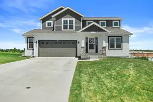 906 Ridge Ct, Watertown, WI 53094 - Photo 1