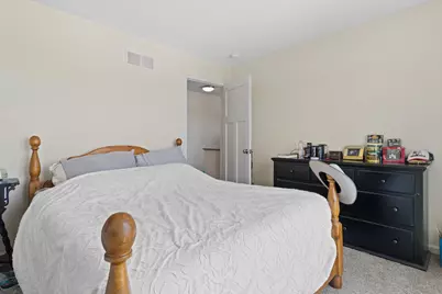906  Ridge Ct, Watertown, WI 53094 - Photo 22