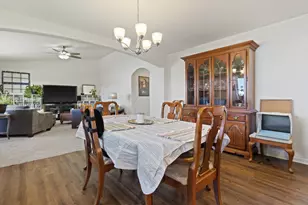 906 Ridge Ct, Watertown, WI 53094 - Photo 10