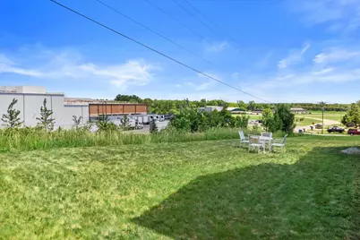 906  Ridge Ct, Watertown, WI 53094 - Photo 32