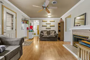 625 N Hine Ave, Waukesha, WI 53188 - Photo 26