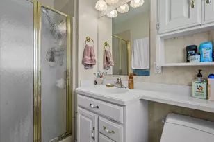 625 N Hine Ave, Waukesha, WI 53188 - Photo 36