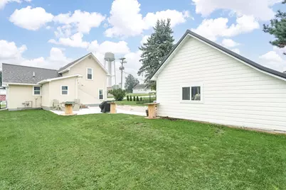 103 S Madison St, Friesland, WI 53935 - Photo 10