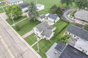 103 S Madison St, Friesland, WI 53935 - Photo 12