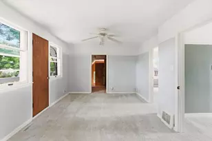 2500 N 58th St, Milwaukee, WI 53210 - Photo 24