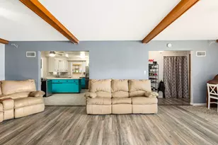 684 S 6th Ave, West Bend, WI 53095 - Photo 4